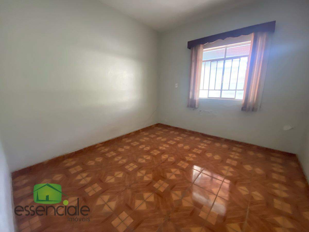 Casa de 360m² e 5 quartos no bairro Jardim Industrial à venda por R$ 840.000