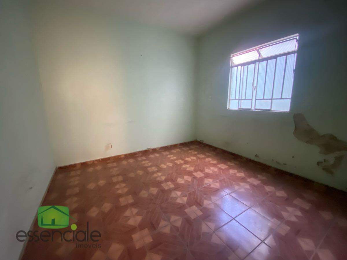 Casa de 360m² e 5 quartos no bairro Jardim Industrial à venda por R$ 840.000