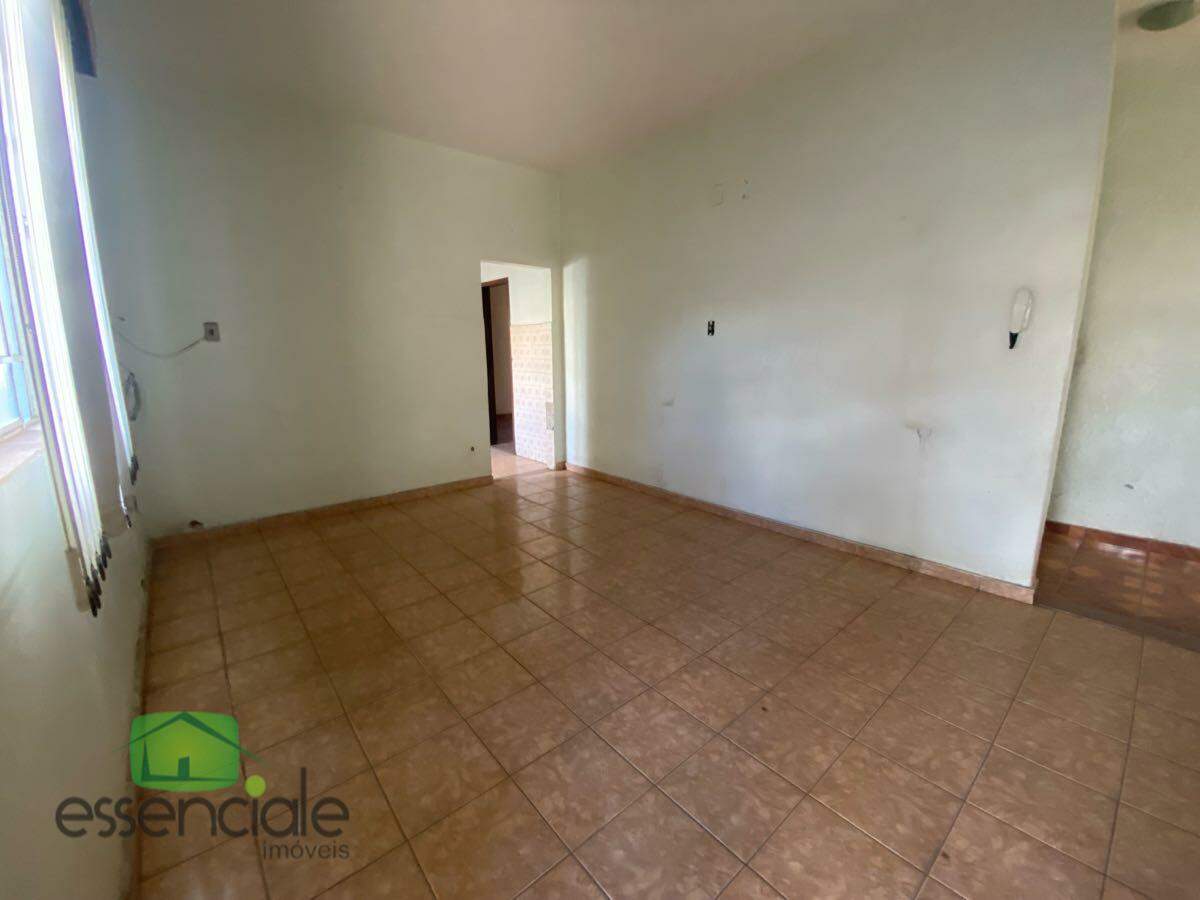 Casa de 360m² e 5 quartos no bairro Jardim Industrial à venda por R$ 840.000