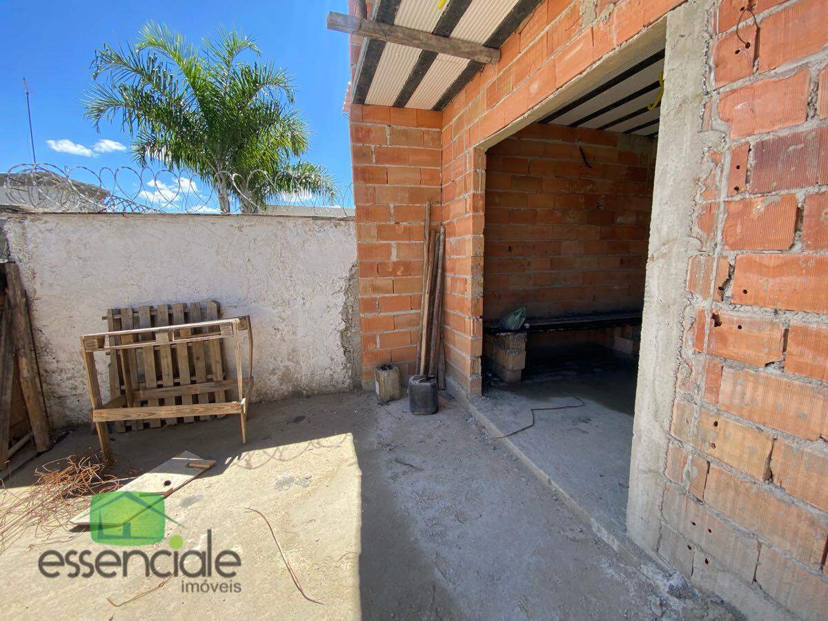 Casa Geminada com 140 m² e 3 quartos no bairro Alvorada à venda por R$ 699.000