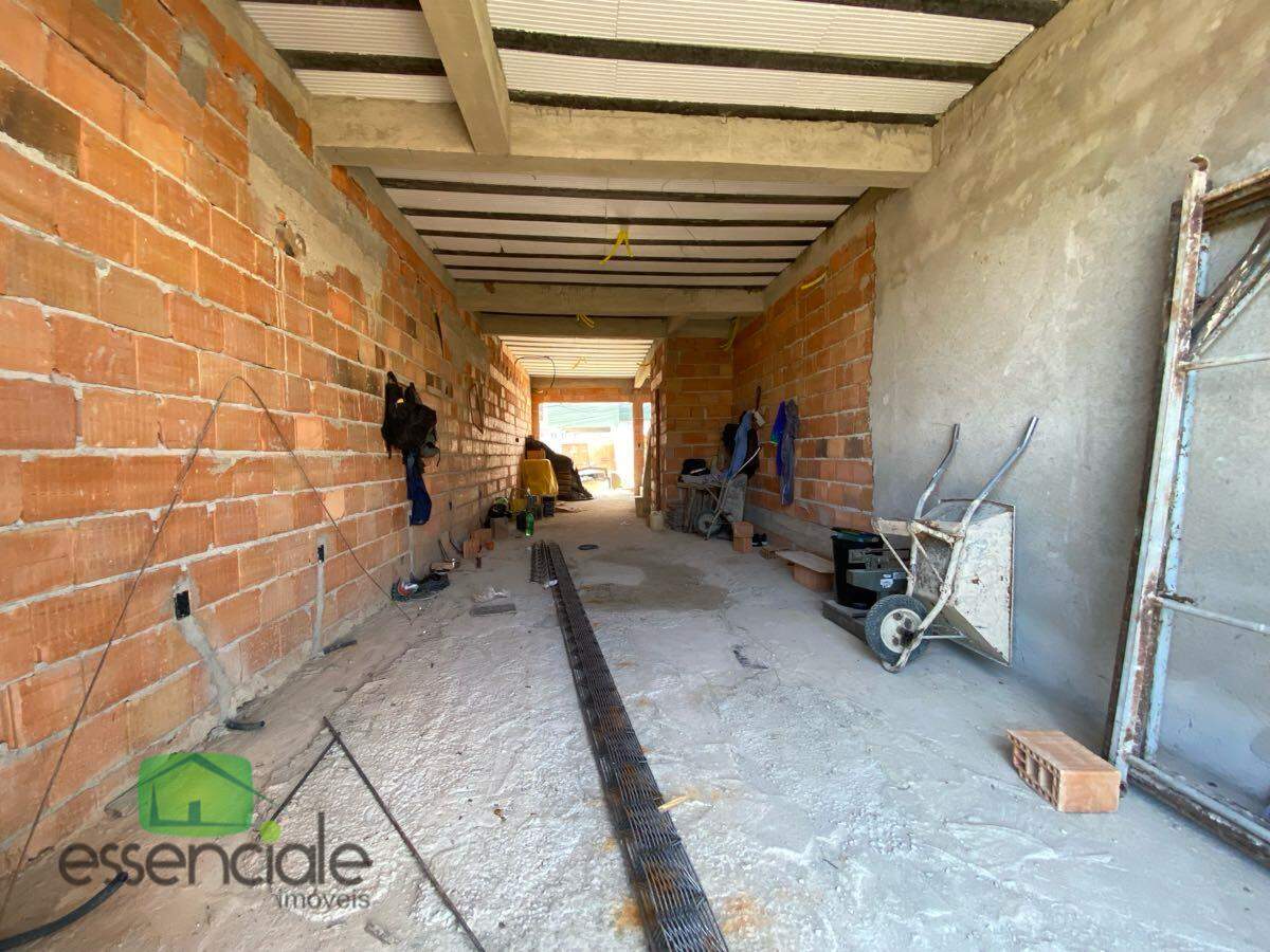 Casa Geminada com 140 m² e 3 quartos no bairro Alvorada à venda por R$ 699.000