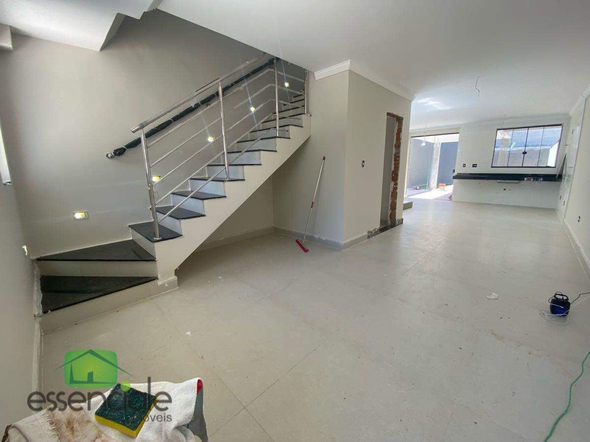 Casa Geminada de 133m² e 3 quartos no bairro Linda Vista à venda por R$ 750.000