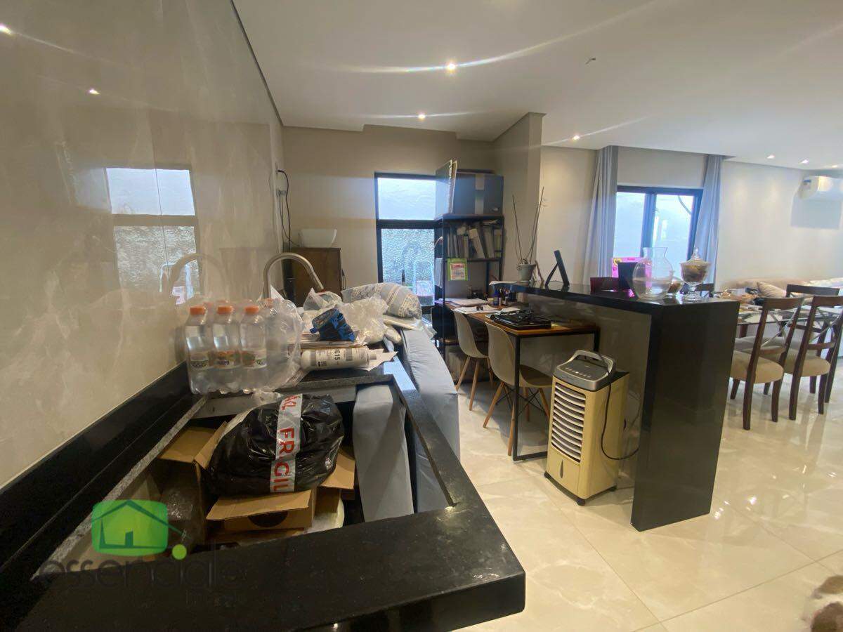 Casa de 234m² e 3 quartos no bairro Eldorado à venda por R$ 790.000