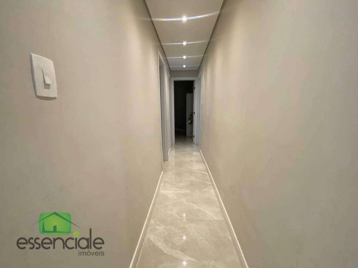 Casa de 234m² e 3 quartos no bairro Eldorado à venda por R$ 790.000