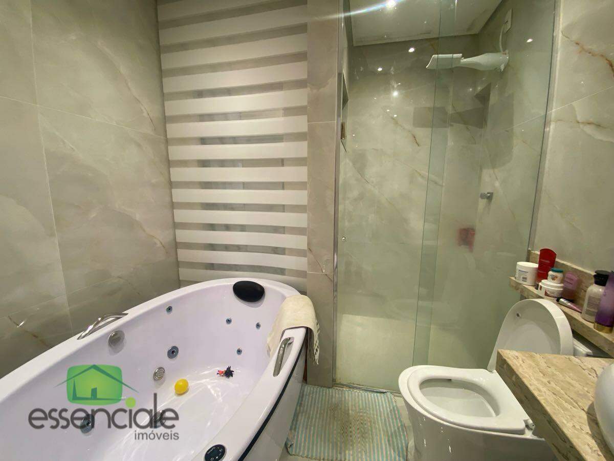 Casa de 234m² e 3 quartos no bairro Eldorado à venda por R$ 790.000