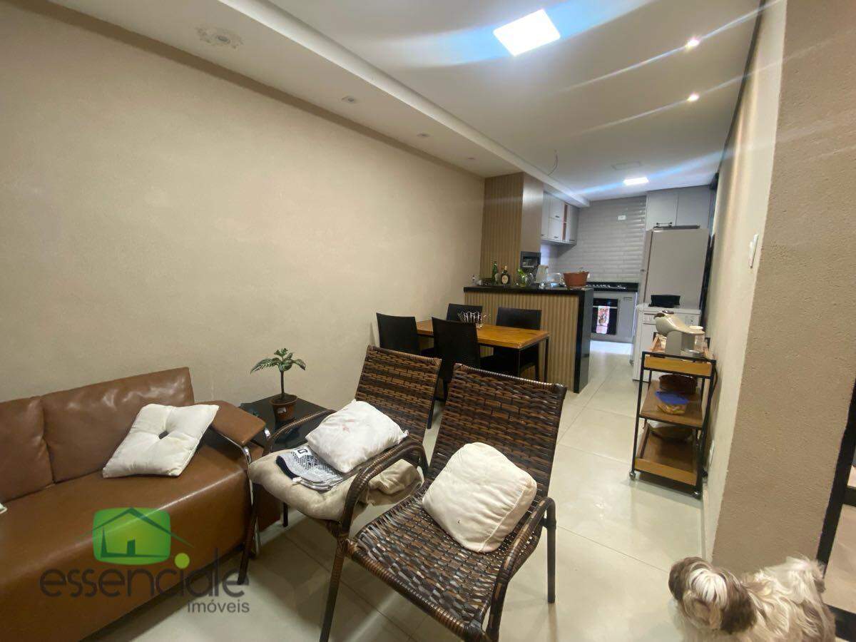 Casa de 234m² e 3 quartos no bairro Eldorado à venda por R$ 790.000