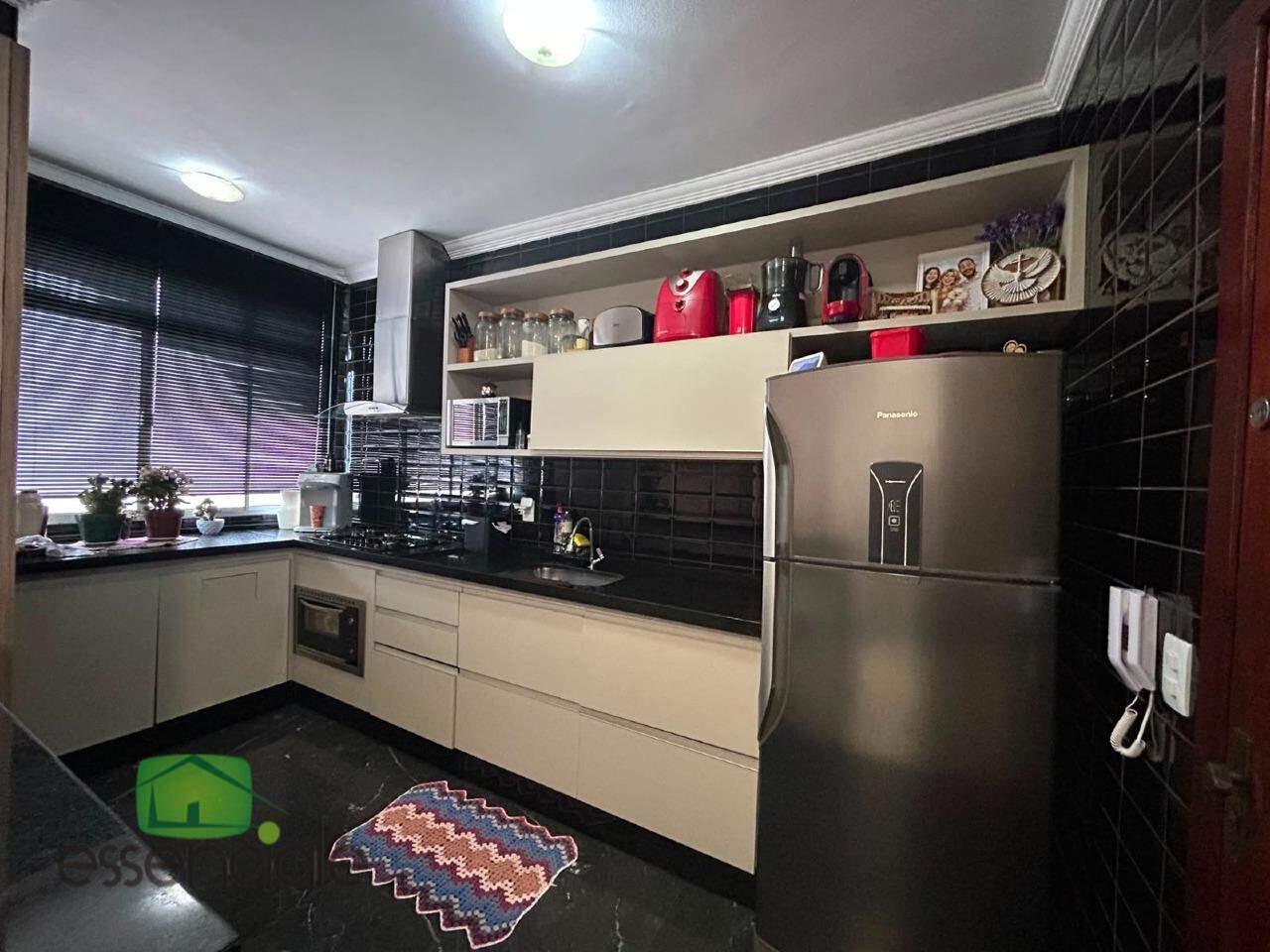 Cobertura de 126m² e 3 quartos no bairro Jardim Riacho das Pedras à venda por R$ 530.000