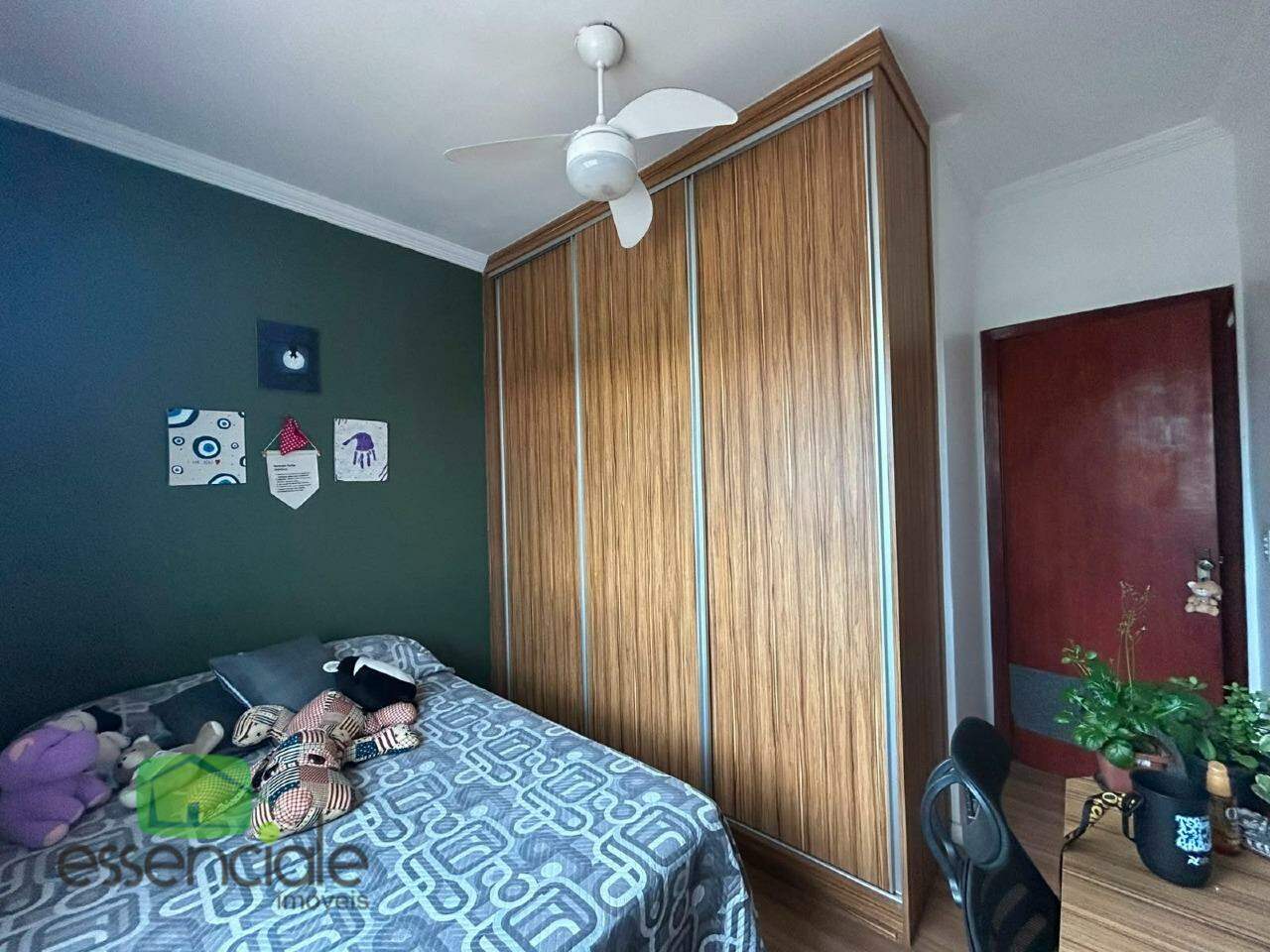 Cobertura de 126m² e 3 quartos no bairro Jardim Riacho das Pedras à venda por R$ 530.000