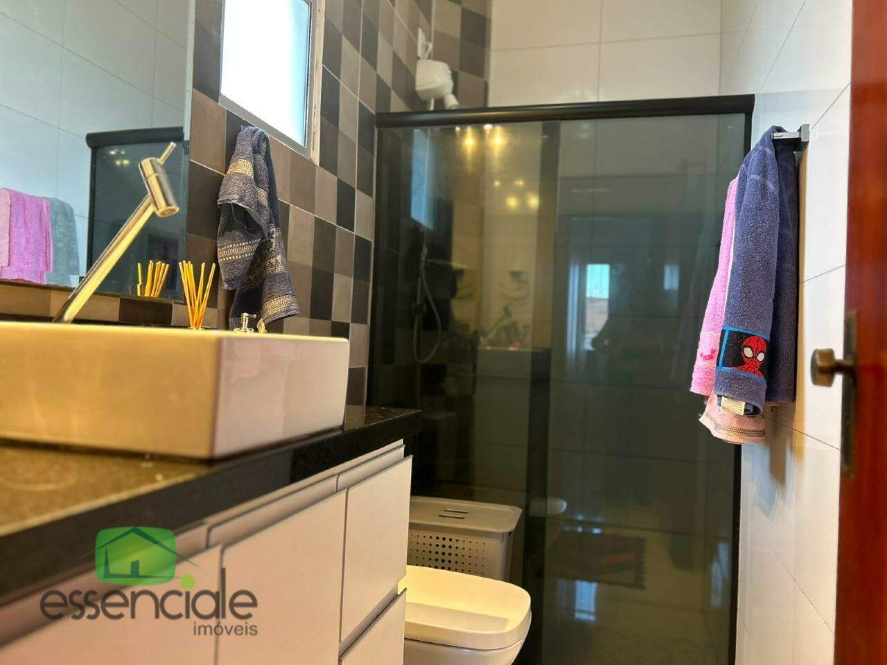 Cobertura de 126m² e 3 quartos no bairro Jardim Riacho das Pedras à venda por R$ 530.000