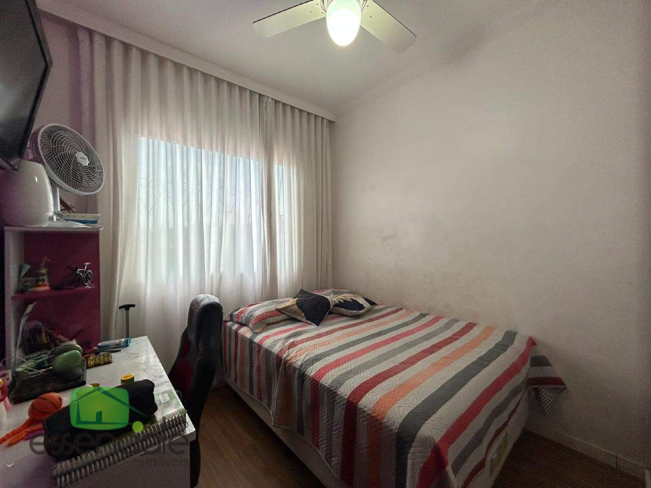 Cobertura de 126m² e 3 quartos no bairro Jardim Riacho das Pedras à venda por R$ 530.000