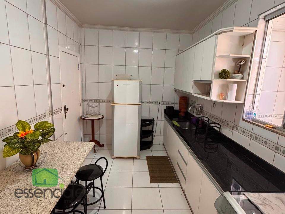 Apartamento com 107 m² e 3 quartos no bairro Industrial em contagem à venda por R$ 375.000