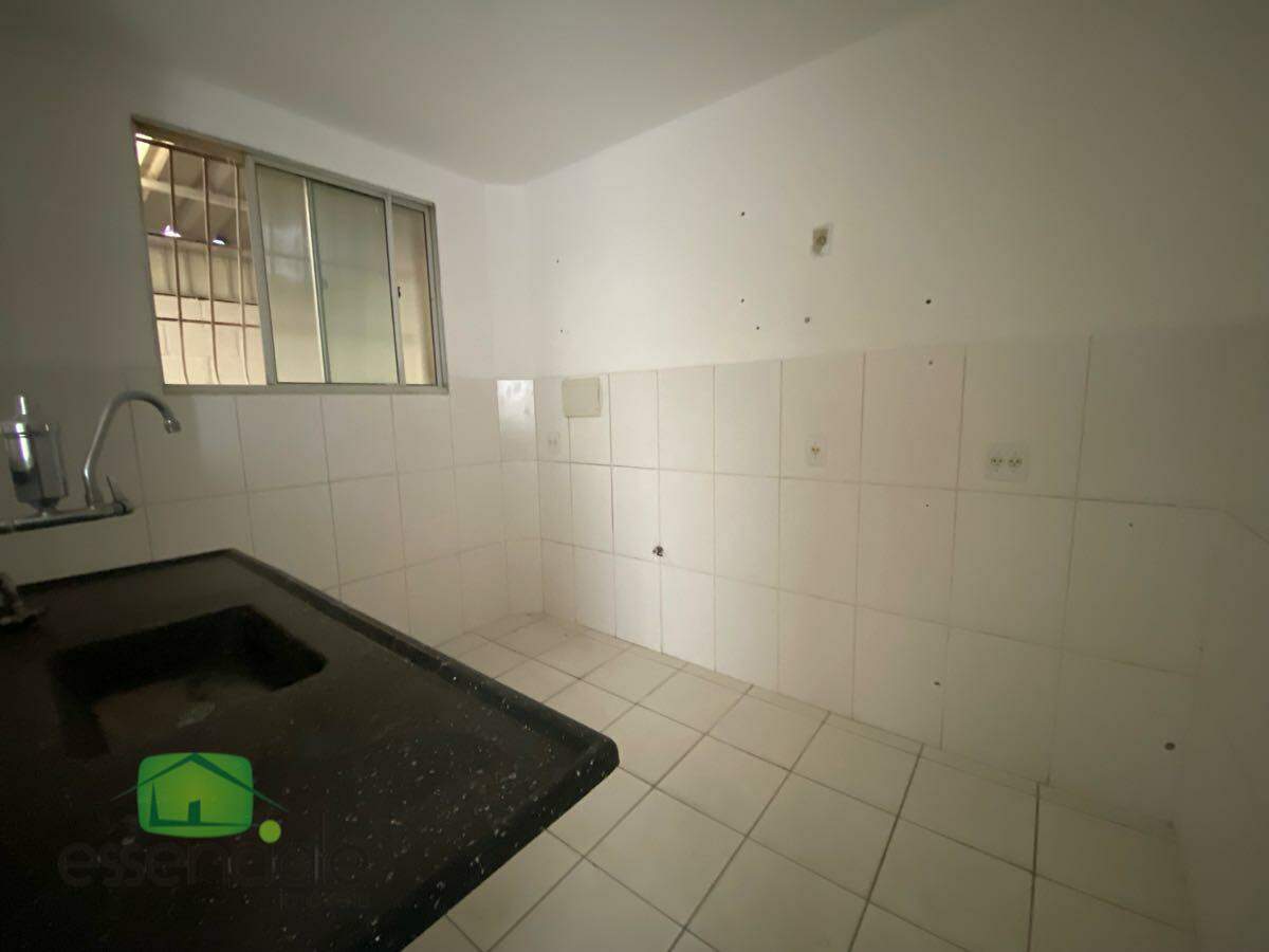 Apartamento com área privativa com 51 m² e 2 quartos no bairro Jardim Riacho das Pedras à venda por R$ 280.000