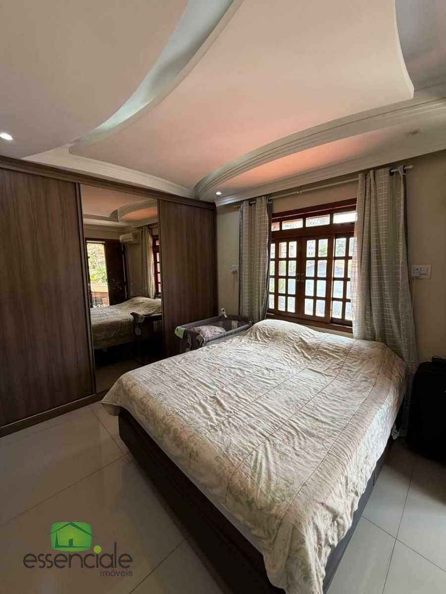 Casa de 150m² e 3 quartos no bairro Jardim Riacho das Pedras à venda por R$ 730.000