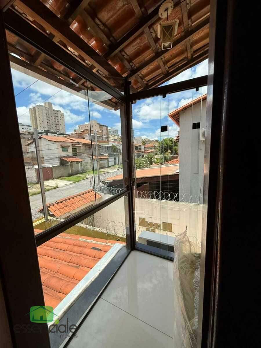 Casa de 150m² e 3 quartos no bairro Jardim Riacho das Pedras à venda por R$ 730.000