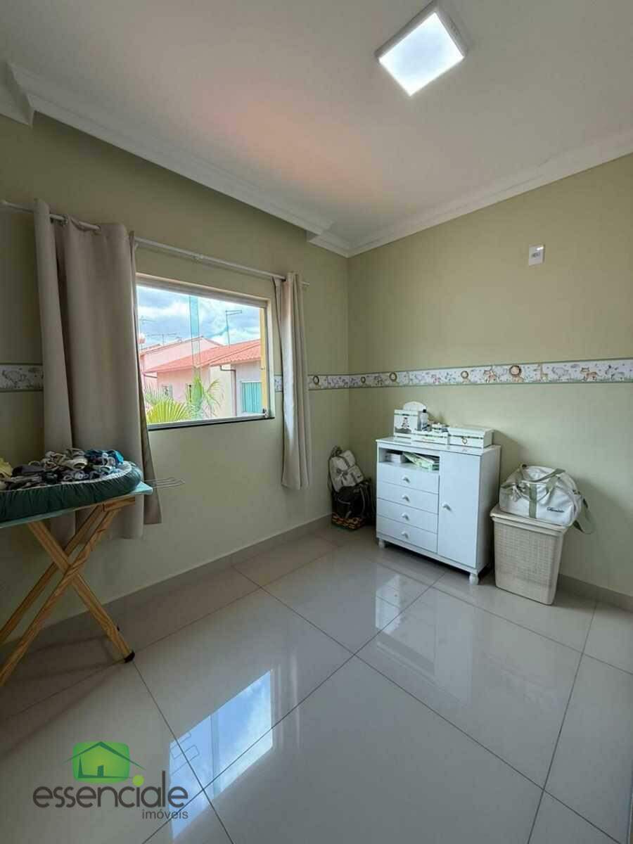 Casa de 150m² e 3 quartos no bairro Jardim Riacho das Pedras à venda por R$ 730.000