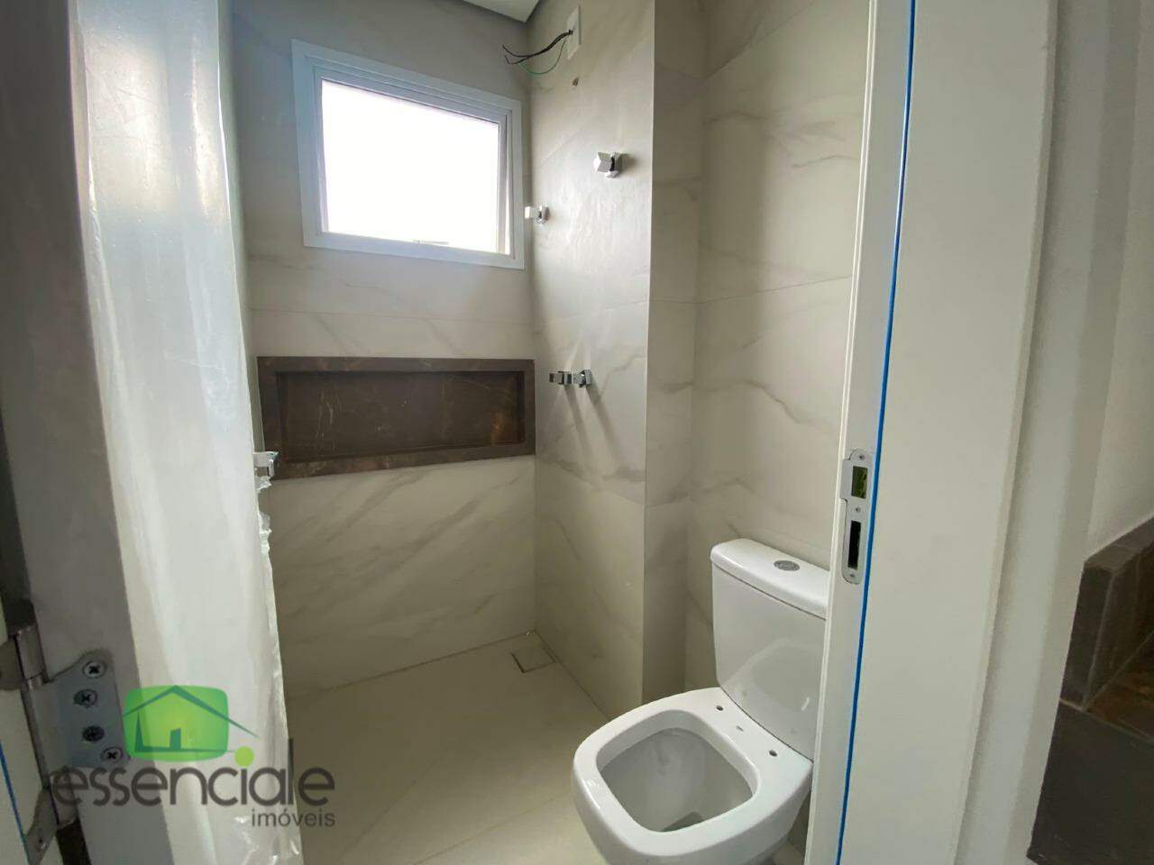 Cobertura de 206 m² e 3 quartos no bairro Jardim Riacho das Pedras à venda por R$ 1.200.000