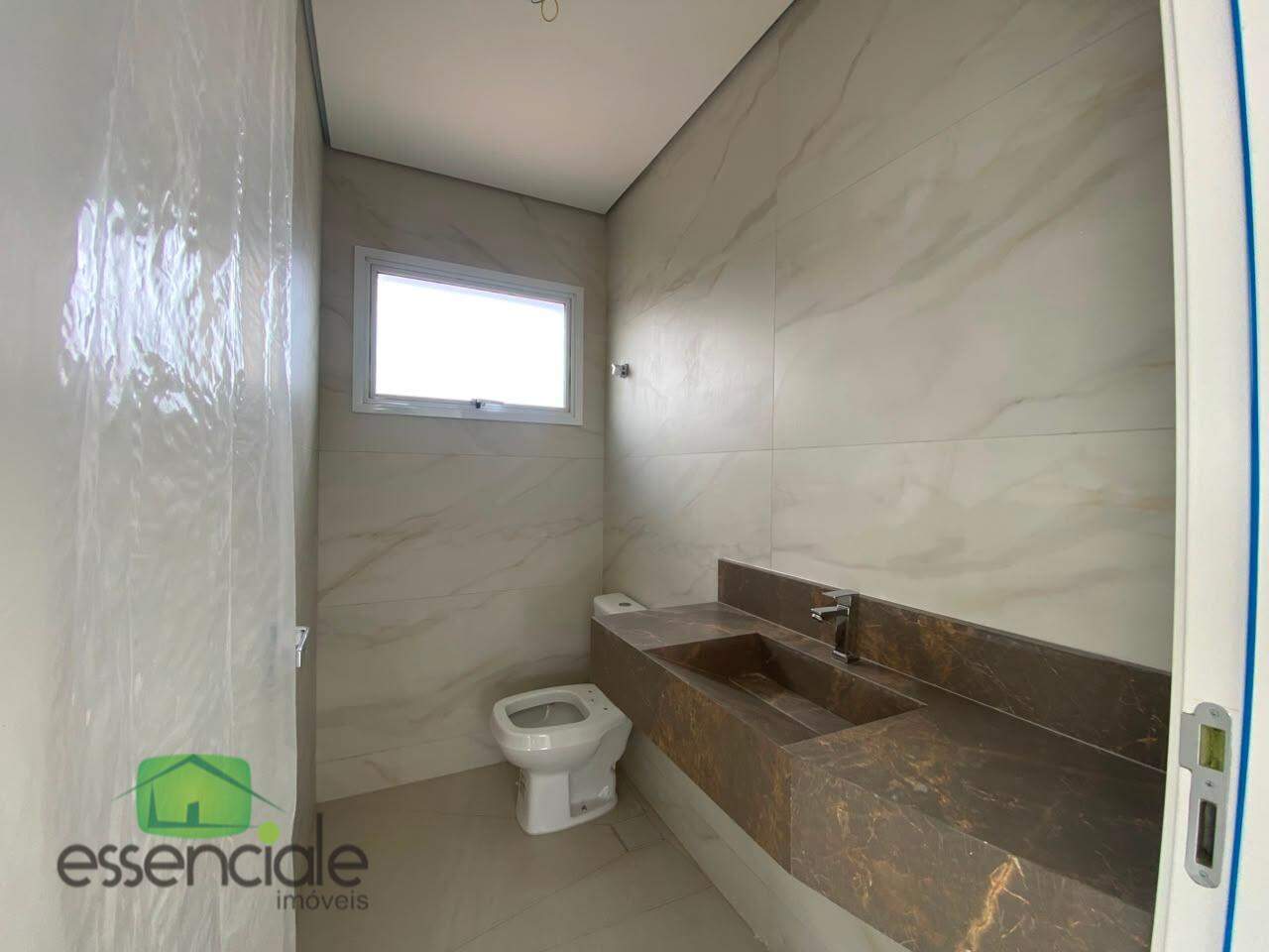 Cobertura de 206 m² e 3 quartos no bairro Jardim Riacho das Pedras à venda por R$ 1.200.000