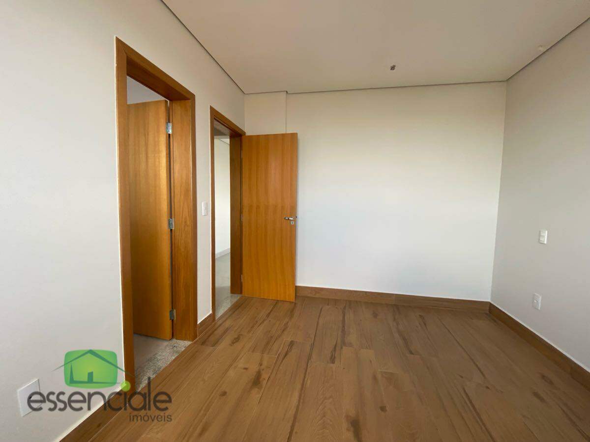 Cobertura com 160 m² e 3 quartos no bairro Fonte Grande à venda por R$ 1.400.000