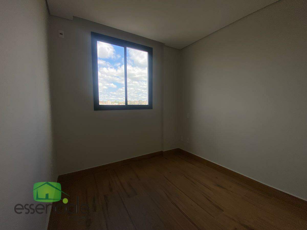 Cobertura com 160 m² e 3 quartos no bairro Fonte Grande à venda por R$ 1.400.000