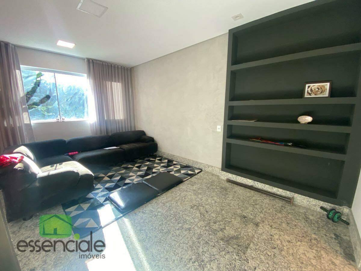 Casa de 340 m² e 3 quartos no bairro Fonte Grande à venda por R$ 1.200.000