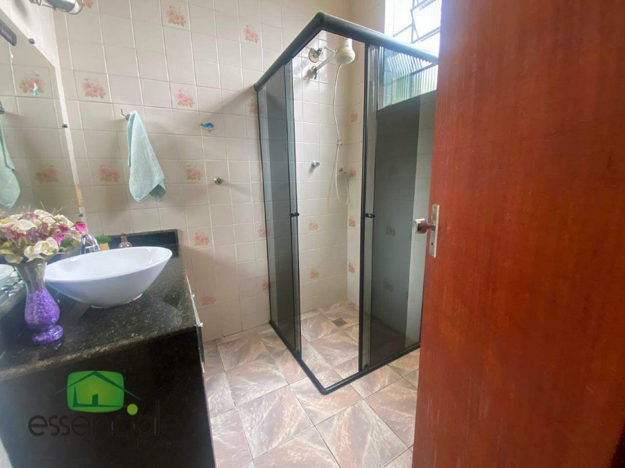 Casa de 360 m² e 3 quartos no bairro Eldorado à venda por R$ 490.000