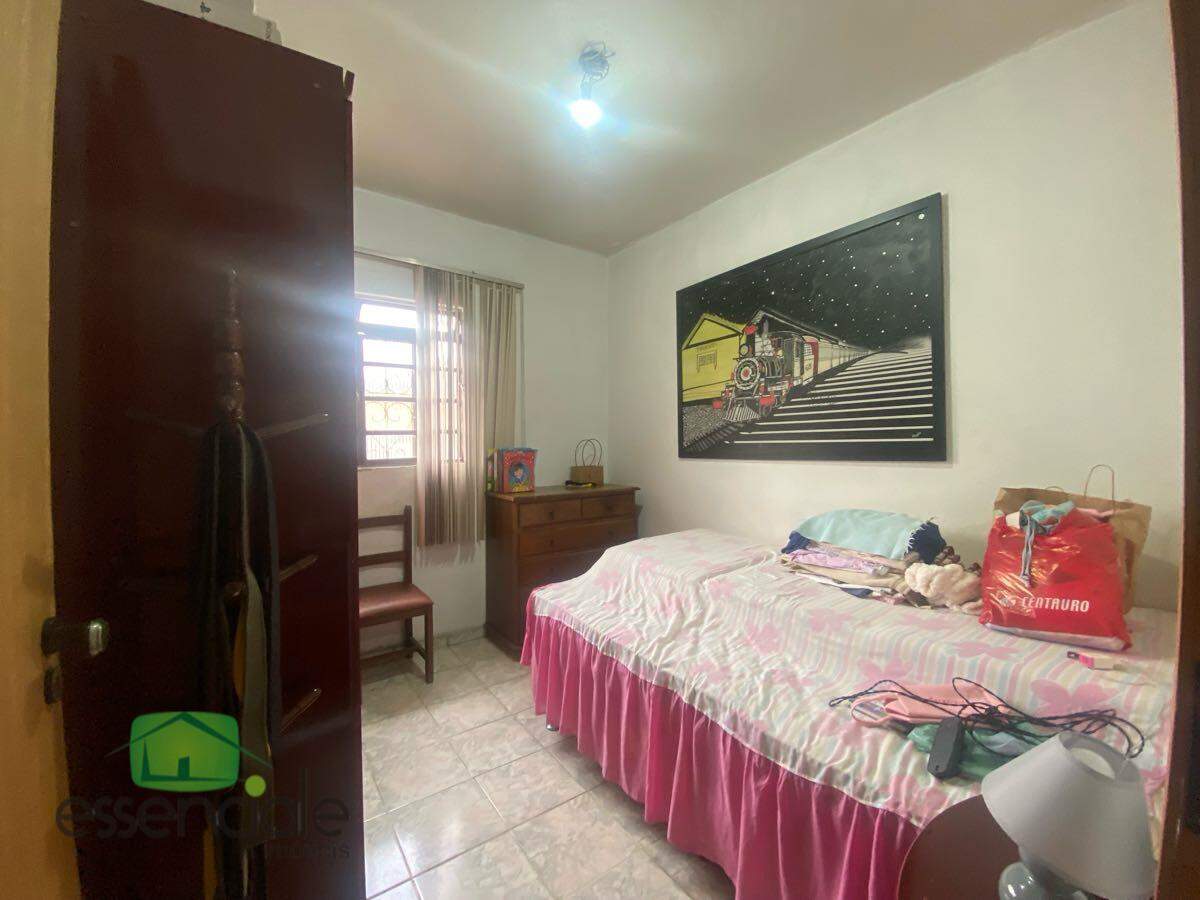 Casa de 360 m² e 3 quartos no bairro Eldorado à venda por R$ 470.000