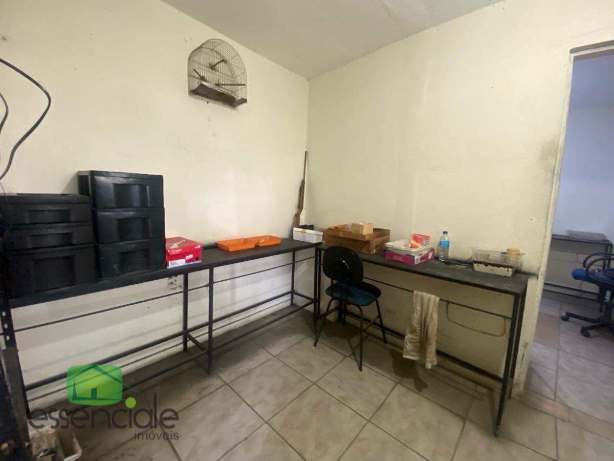 Casa de 360 m² e 3 quartos no bairro Eldorado à venda por R$ 470.000