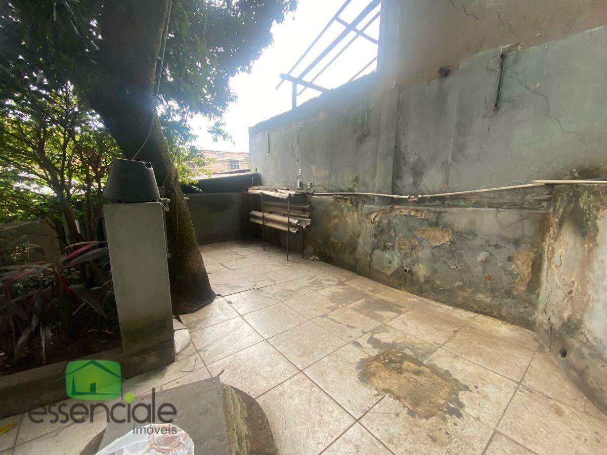 Casa de 360 m² e 3 quartos no bairro Eldorado à venda por R$ 470.000