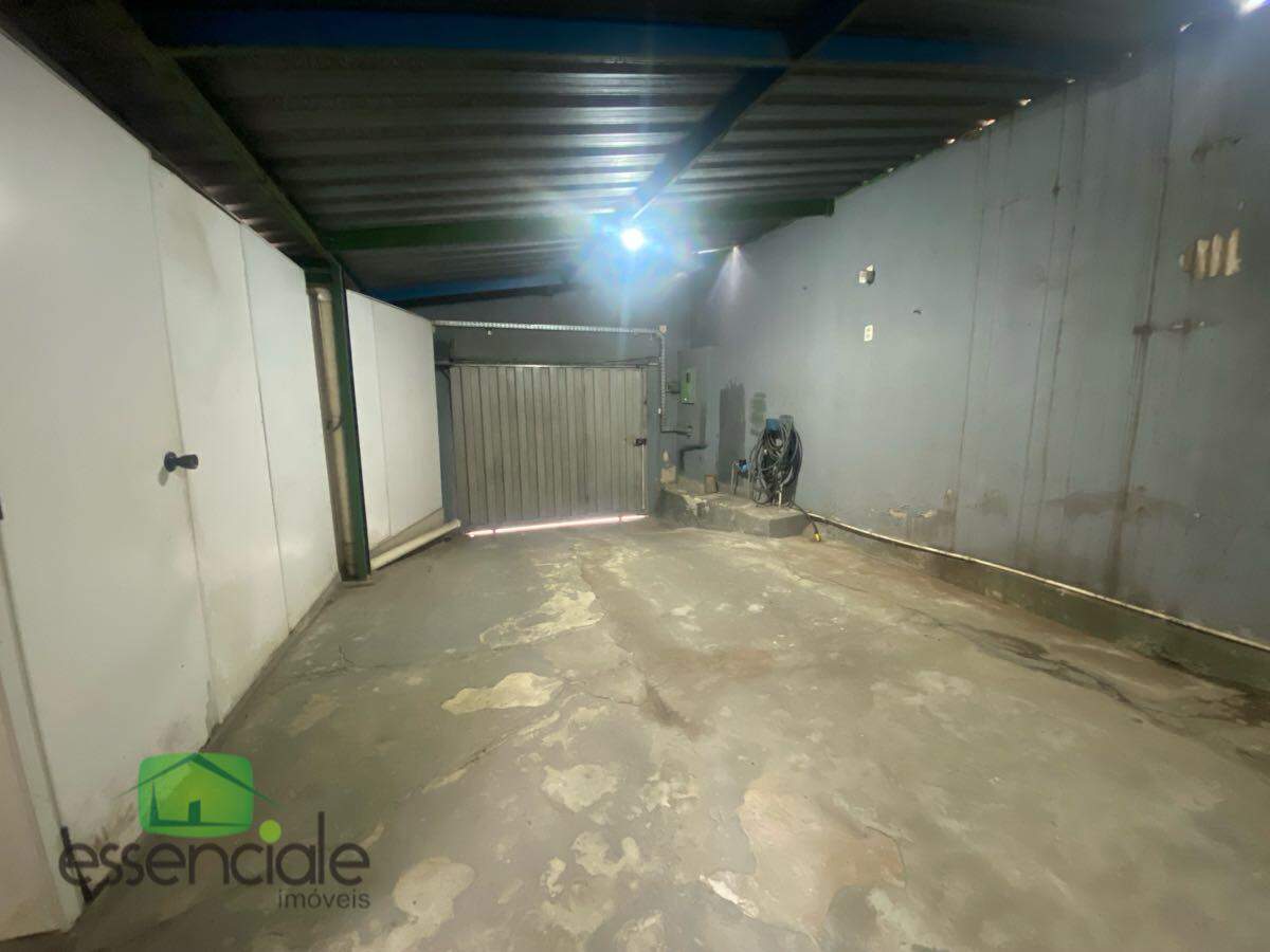 Casa de 360 m² e 3 quartos no bairro Eldorado à venda por R$ 470.000