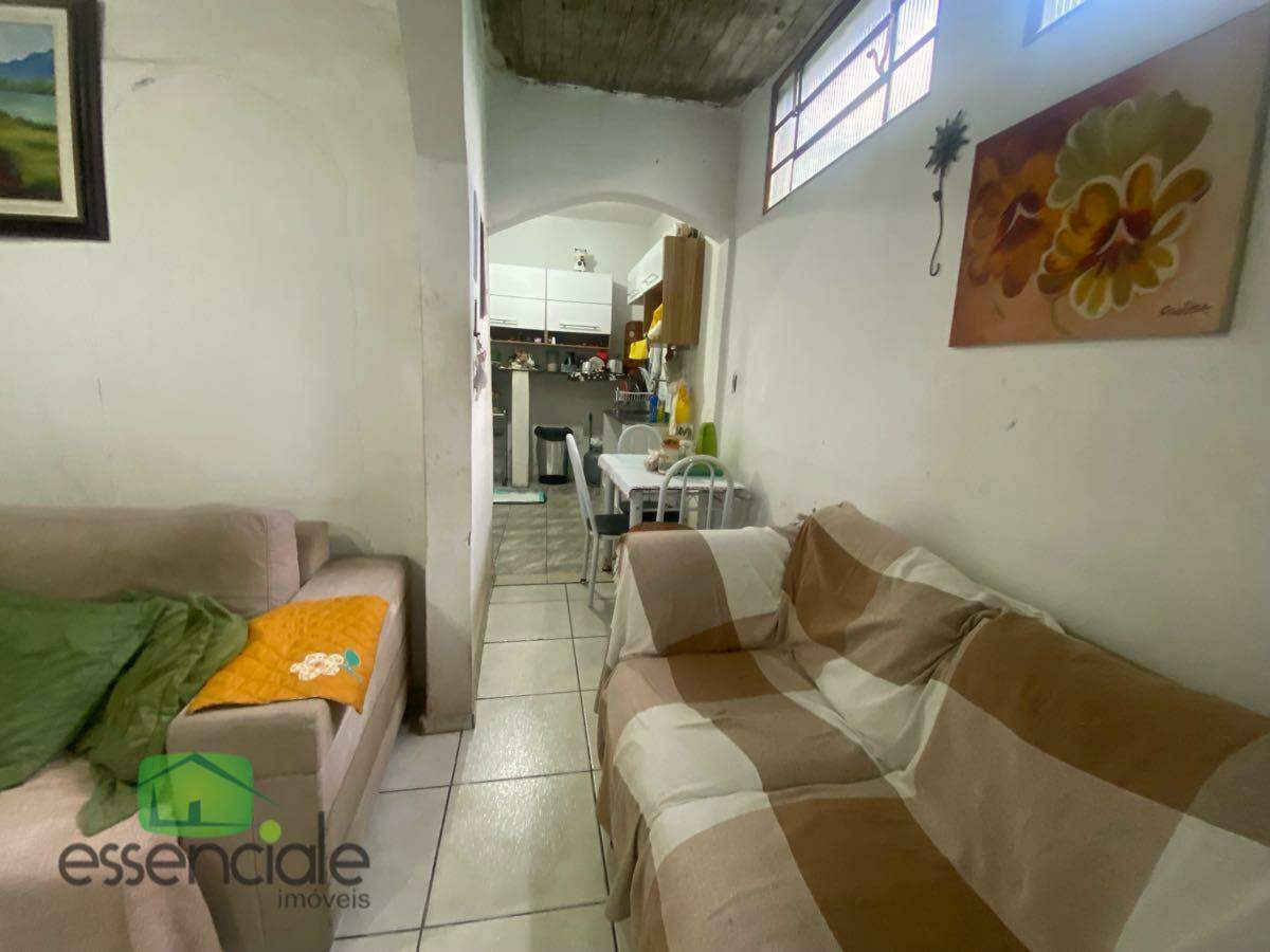 Casa de 360 m² e 3 quartos no bairro Eldorado à venda por R$ 470.000