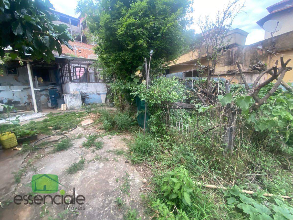 Lote de 360 m² no bairro Bandeirantes à venda por R$ 550.000