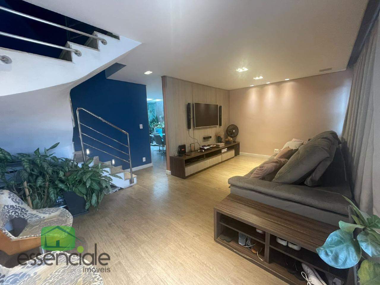Casa Geminada, 3 quartos suite Jardim Riacho R$ 947.900,00