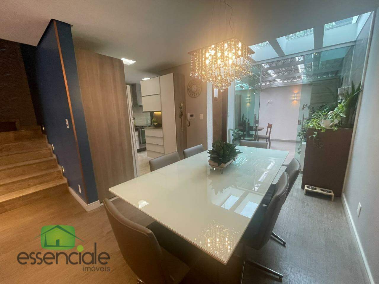 Casa Geminada, 3 quartos suite Jardim Riacho R$ 947.900,00