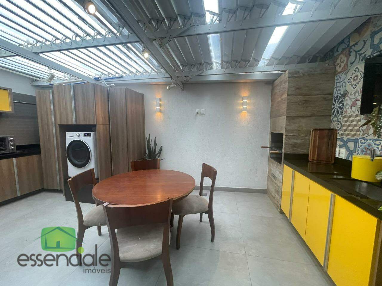 Casa Geminada, 3 quartos suite Jardim Riacho R$ 947.900,00