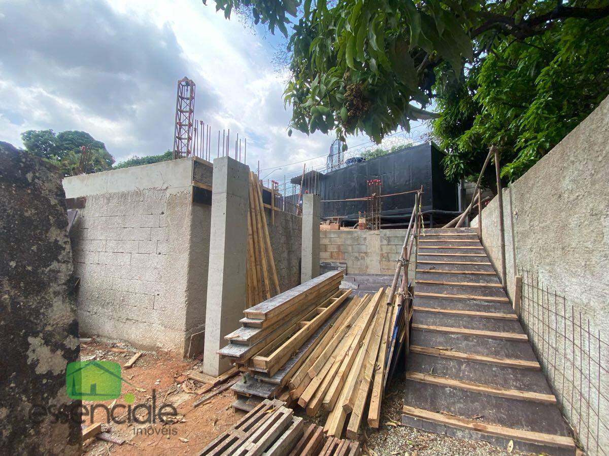 Apartamento com 95 m² e 3 quartos no bairro Centro em Contagem à partir de R$ 979.000