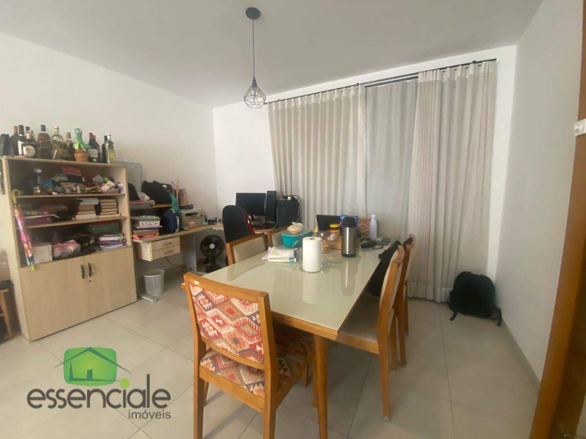 Apartamento de 94m² e 3 quartos no bairro Europa à venda por R$ 480.000