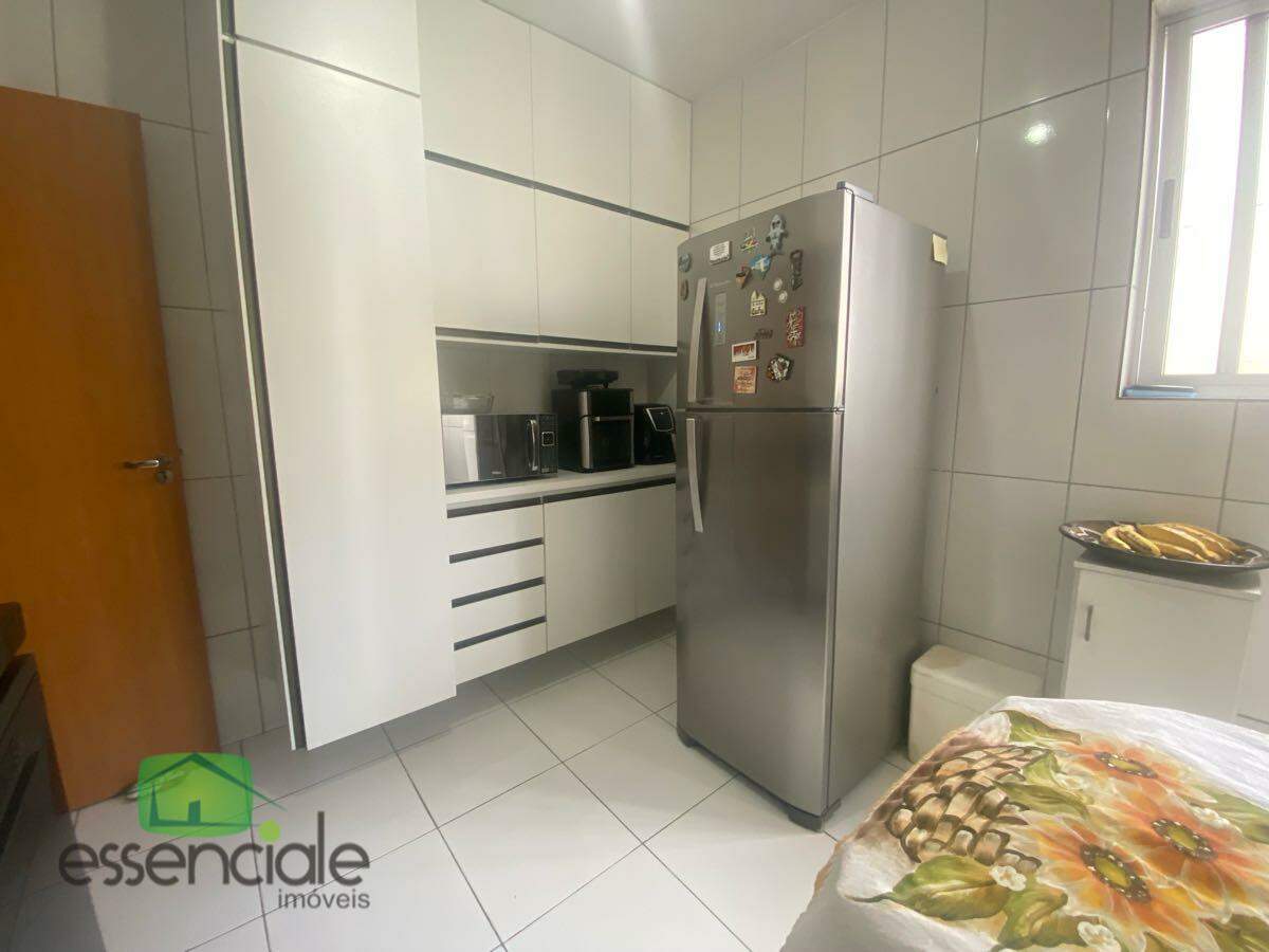 Apartamento de 94m² e 3 quartos no bairro Europa à venda por R$ 480.000