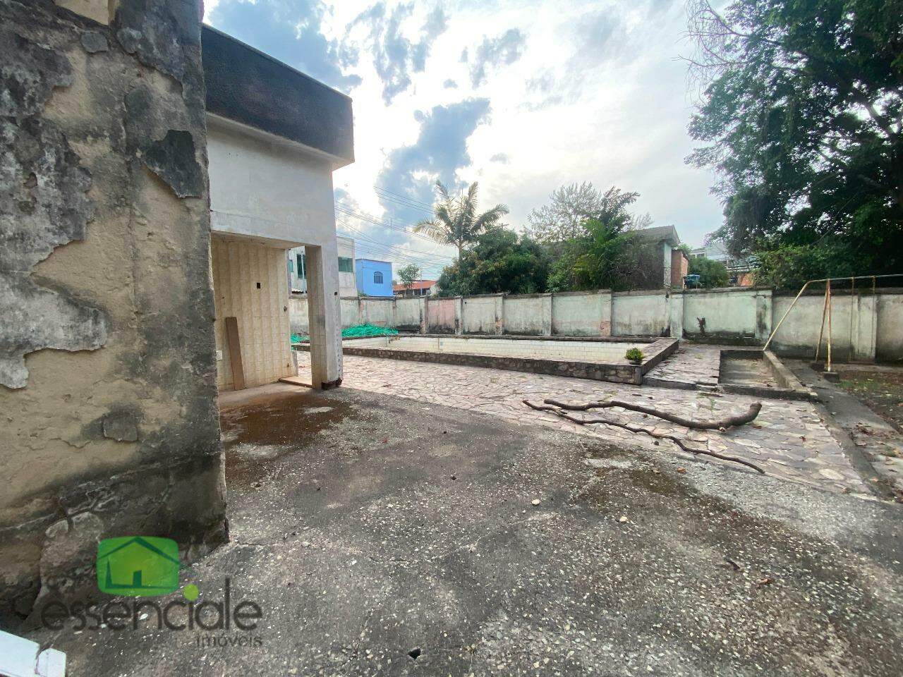 Lote de 1.000 m² no bairro Santa Terezinha à venda por R$ 1.000.000,00