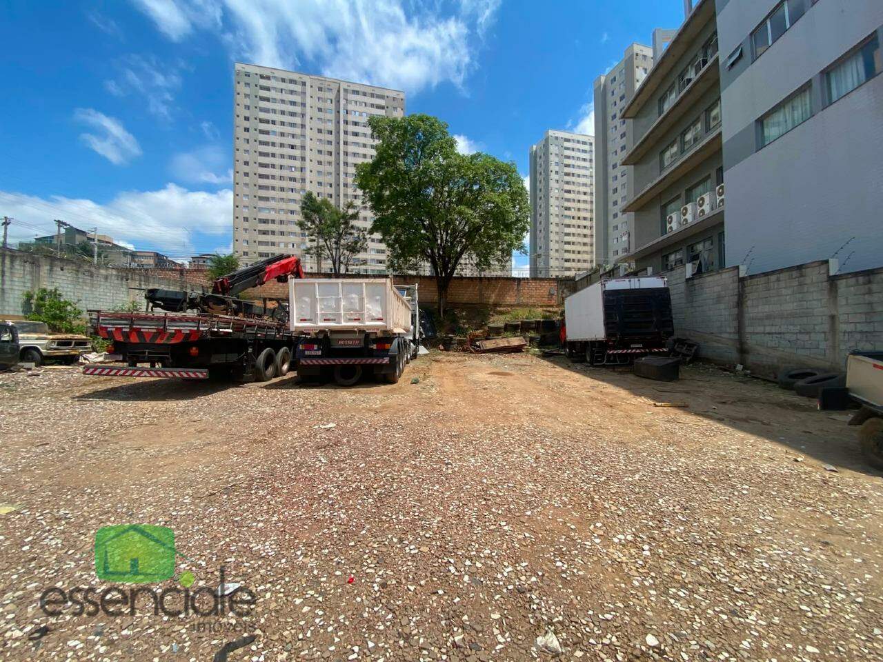 Lote de 400 m² no bairro Jardim Riacho das Pedras à venda por R$ 2.000.000
