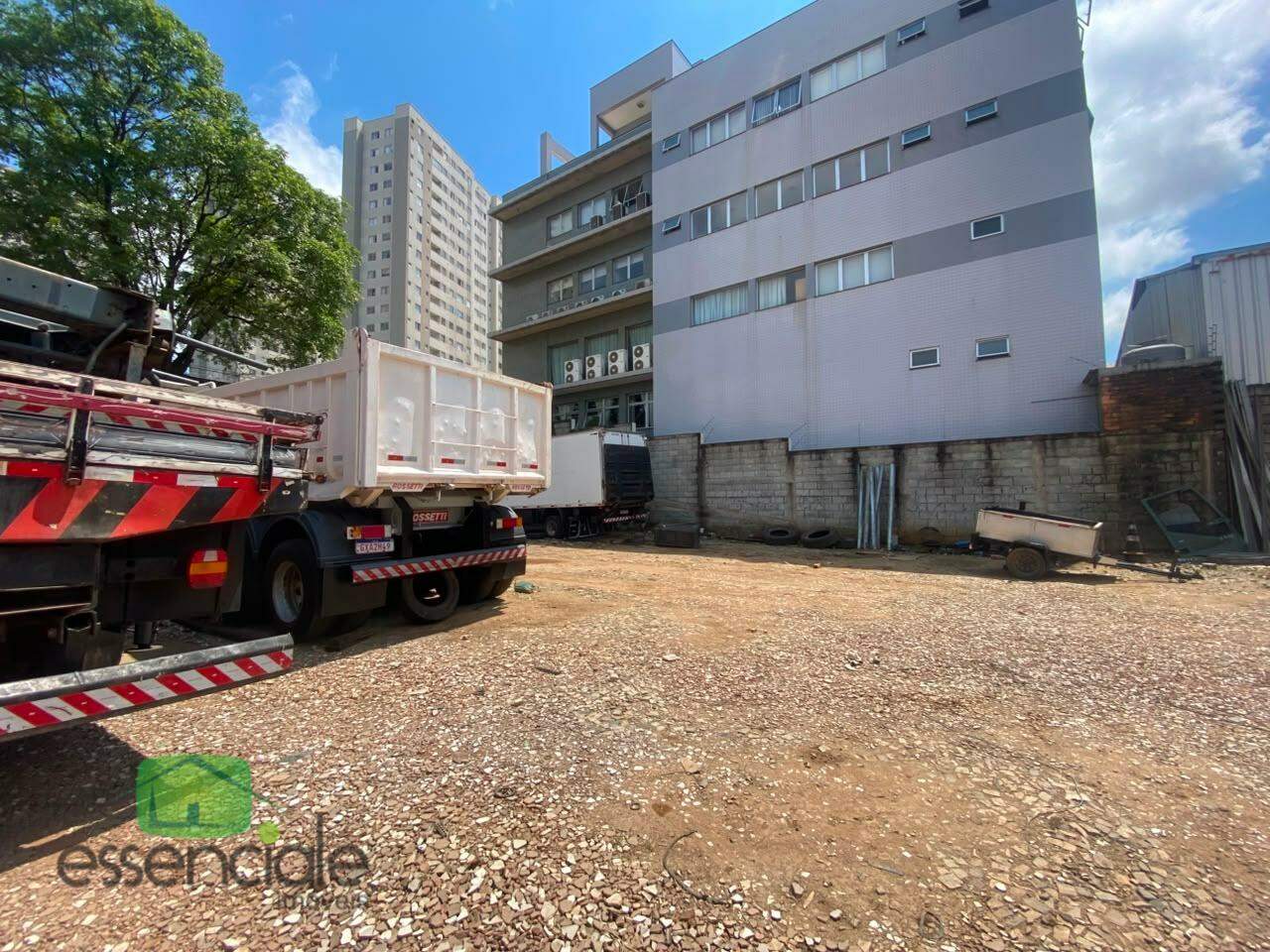 Lote de 400 m² no bairro Jardim Riacho das Pedras à venda por R$ 2.000.000