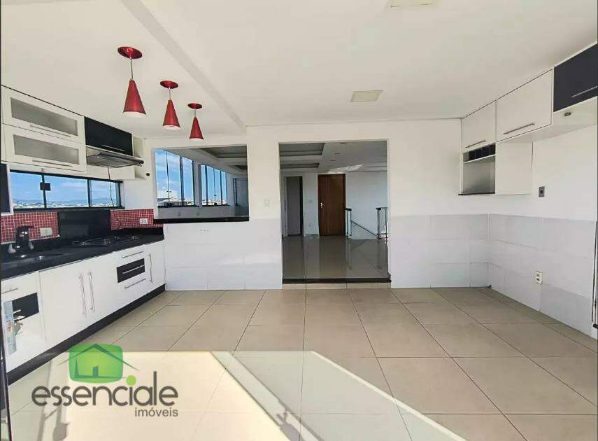 Cobertura de 168 m² e 4 quartos no bairro Alvorada à venda por R$ 650.000