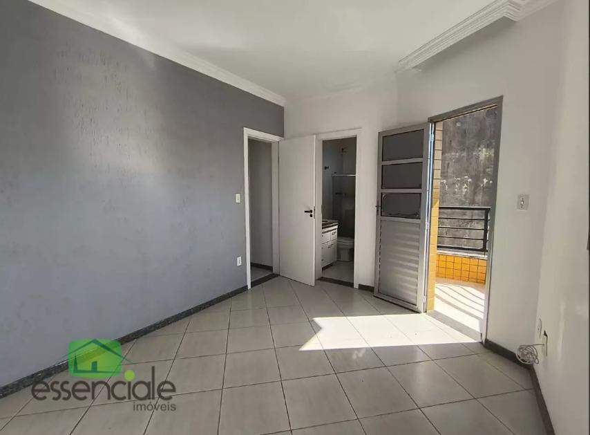 Cobertura de 168 m² e 4 quartos no bairro Alvorada à venda por R$ 650.000