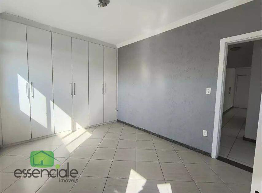 Cobertura de 168 m² e 4 quartos no bairro Alvorada à venda por R$ 650.000
