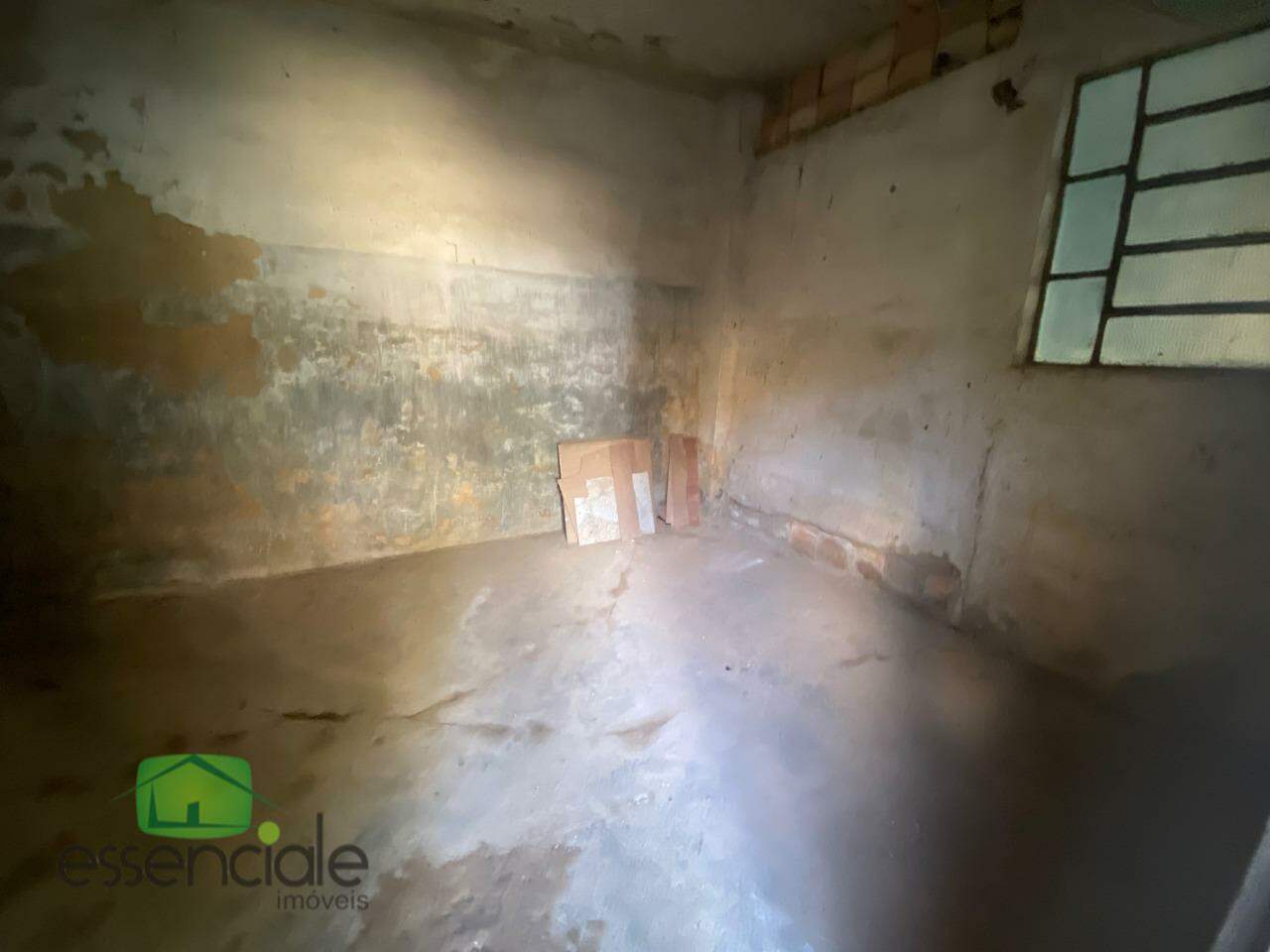 Casa de 360 m² e 4 quartos à venda no bairro Eldorado por R$ 690.000