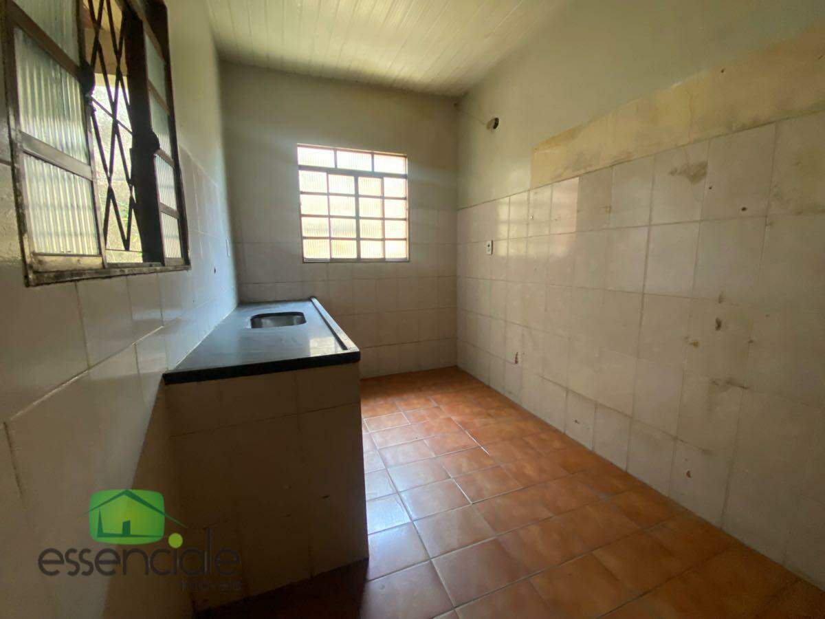 Casa de 360 m² e 5 quartos no bairro Novo Riacho à venda por R$ 600.000