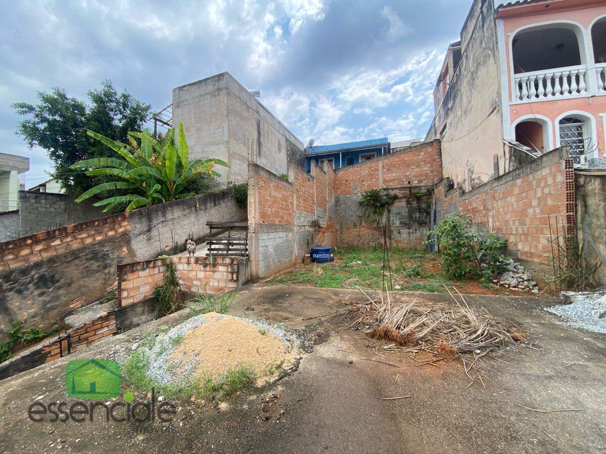 Lote de 168m² no bairro Novo Riacho à venda por R$ 350.000