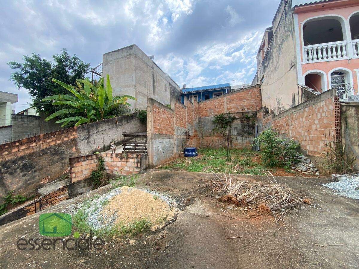 Lote de 168m² no bairro Novo Riacho à venda por R$ 350.000