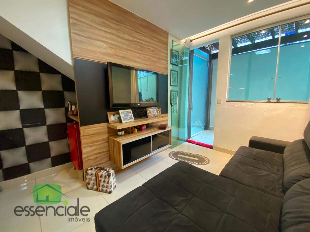 Apartamento com área privativa de 108 m² e 3 quartos no bairro Amazonas à venda por R$ 530.000