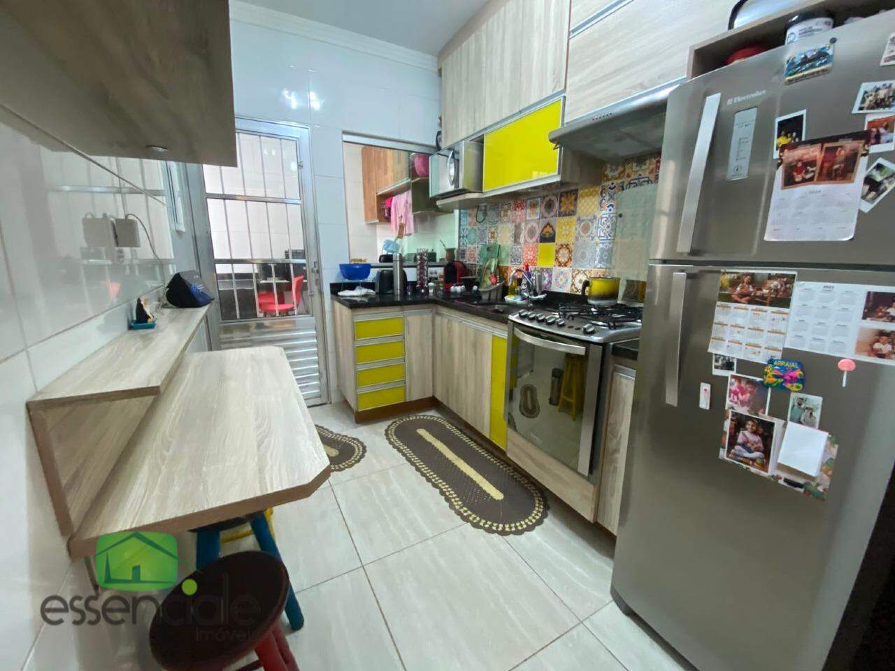 Apartamento com área privativa de 108 m² e 3 quartos no bairro Amazonas à venda por R$ 530.000