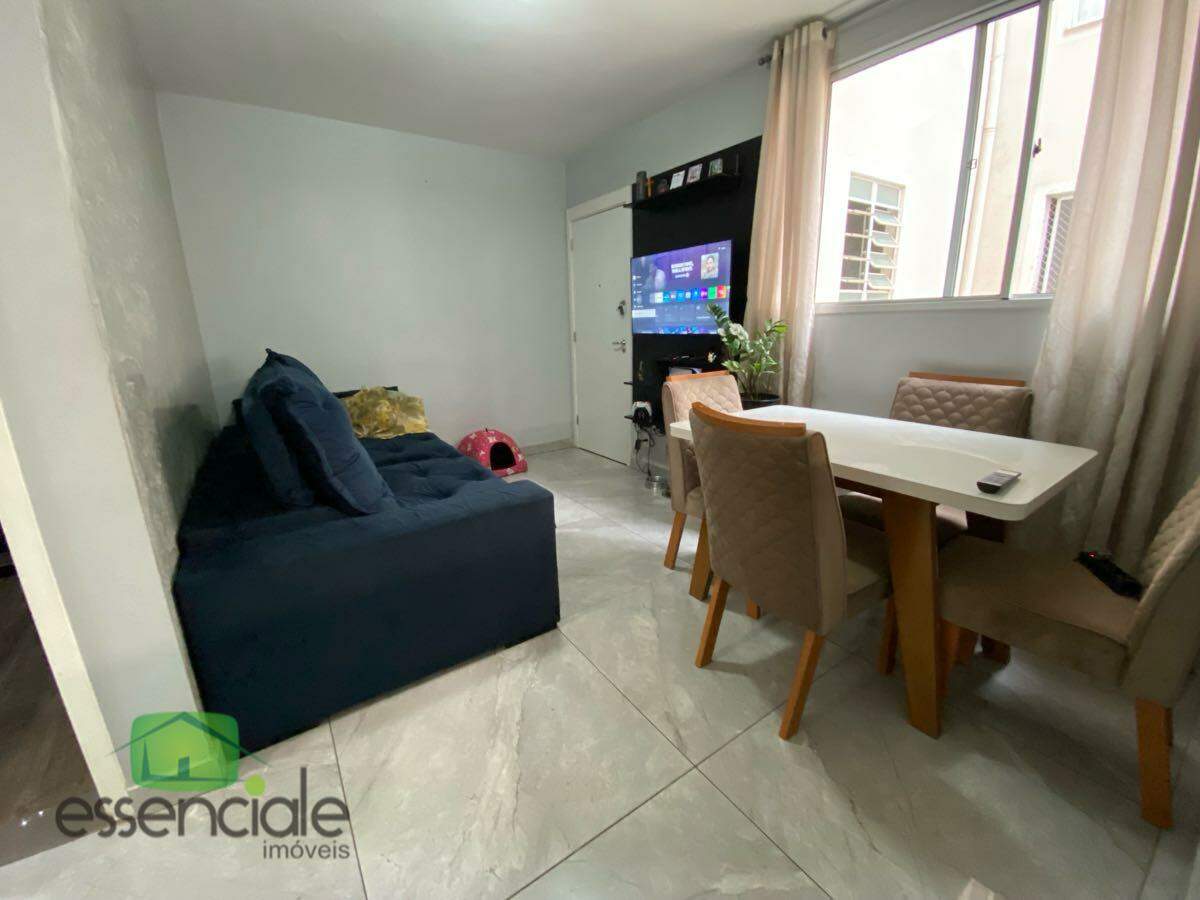 Apartamento com 45 m² e 2 quartos no bairro Santa Maria à venda por R$249.000